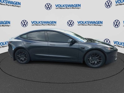 2025 Tesla Model 3 Base