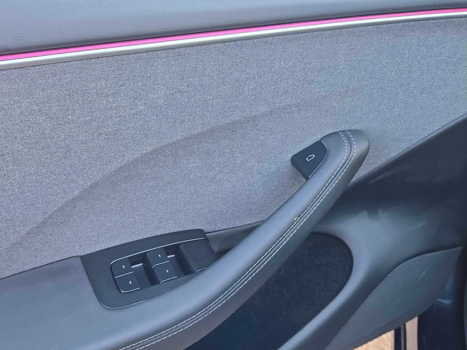 2025 Tesla Model 3 Base