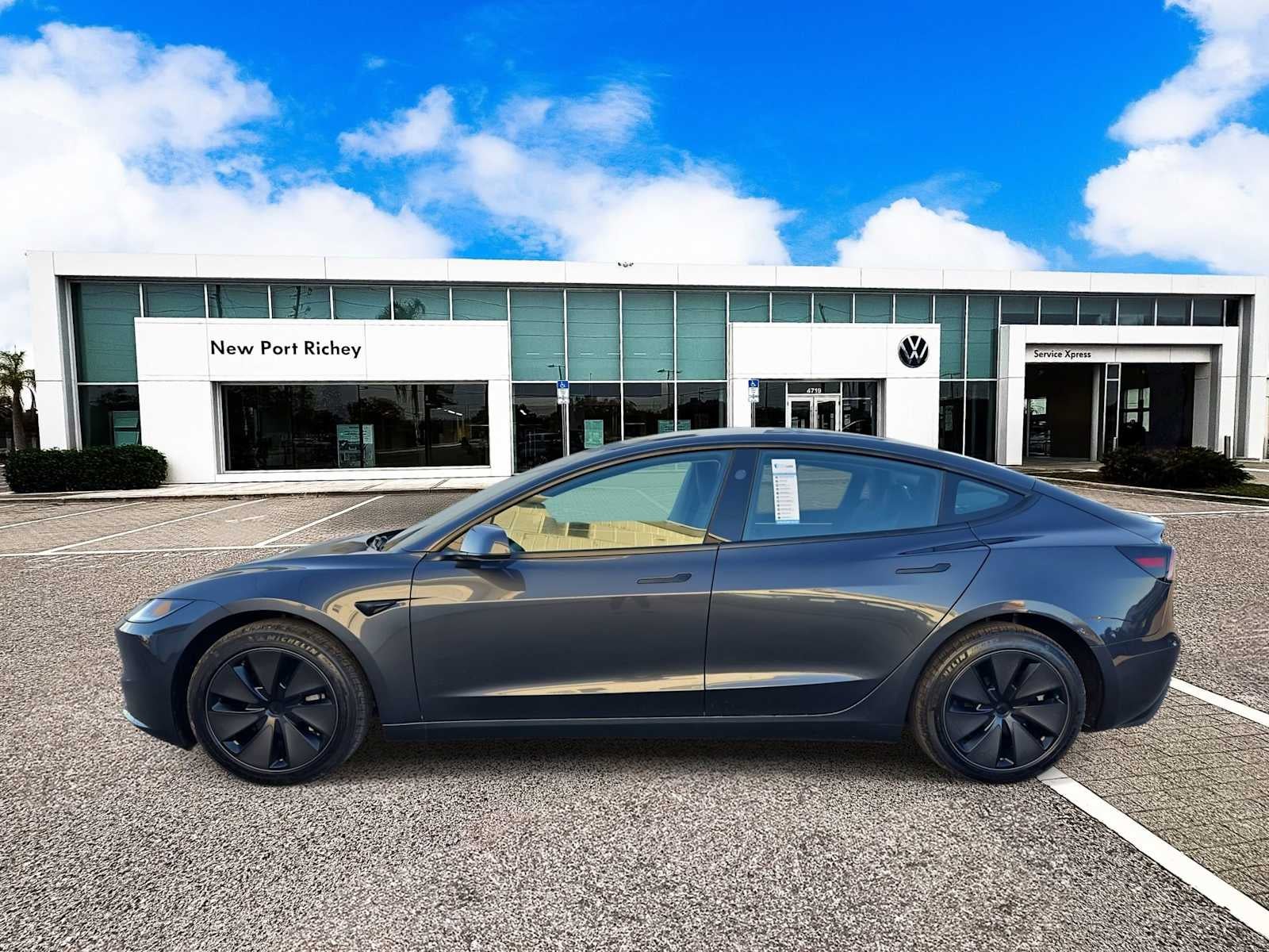 2025 Tesla Model 3 Base