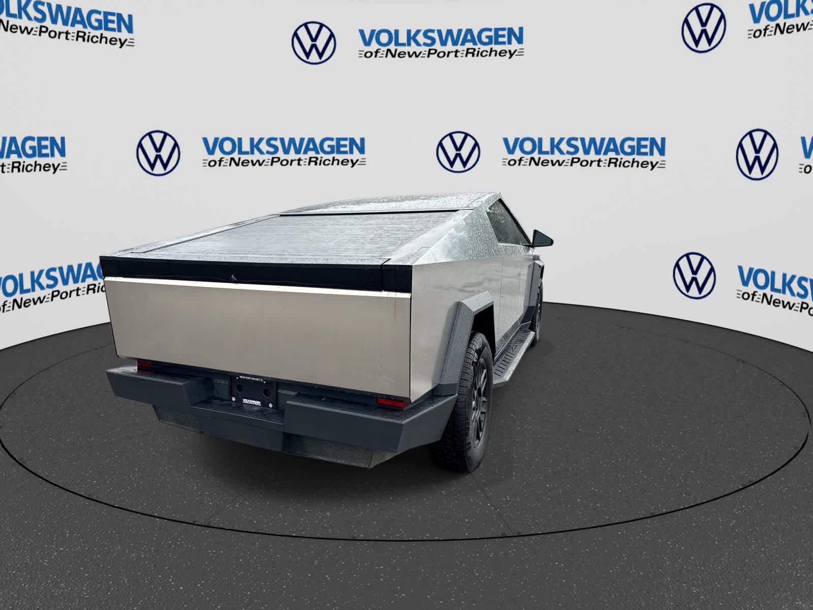 2024 Tesla Cybertruck Cyberbeast