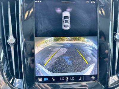 2023 Volvo S60 Recharge Plug-In Hybrid Plus Dark Theme