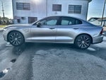 2023 Volvo S60 Recharge Plug-In Hybrid Plus Dark Theme