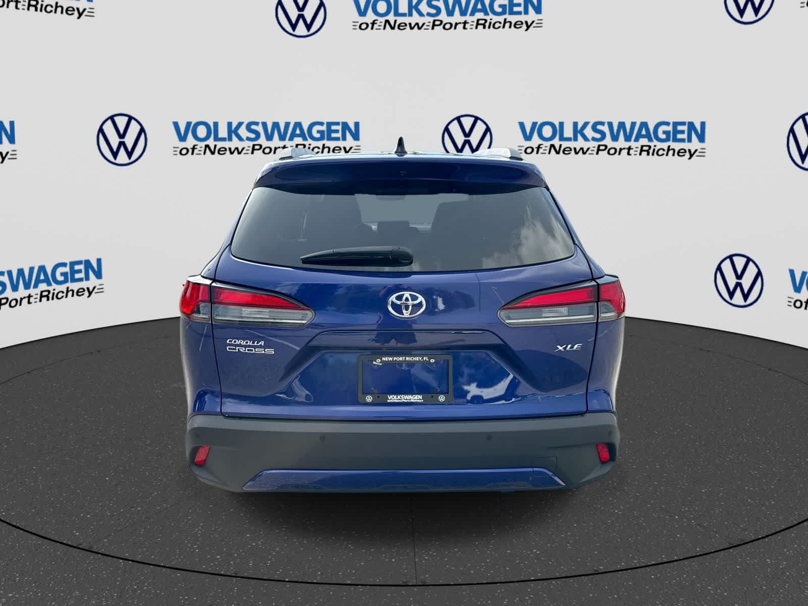 2025 Toyota Corolla Cross XLE