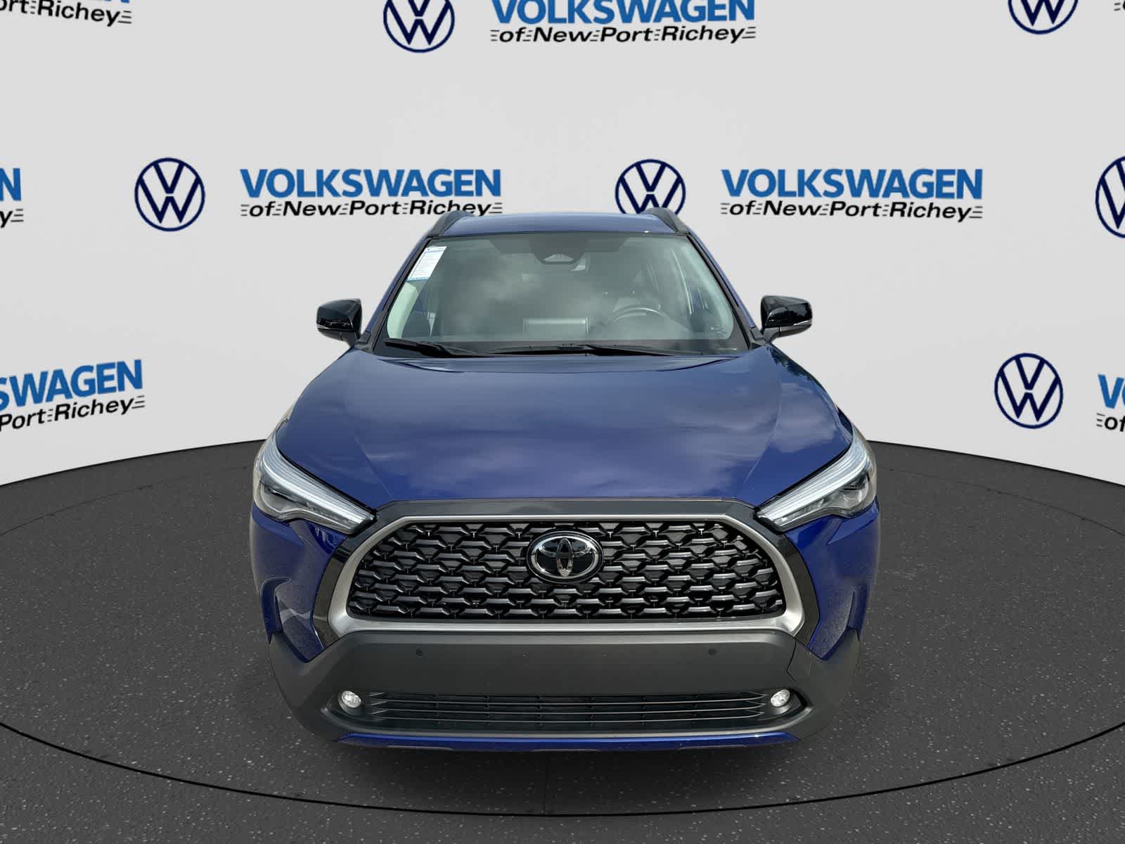 2025 Toyota Corolla Cross XLE