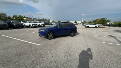 2025 Toyota Corolla Cross XLE