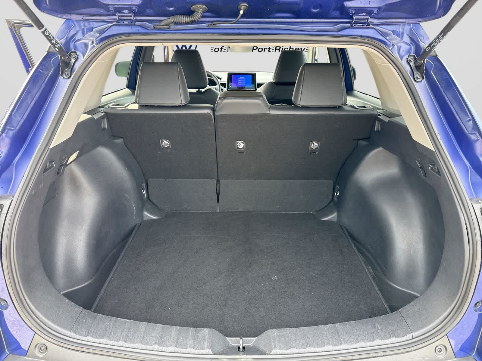 2025 Toyota Corolla Cross XLE