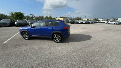 2025 Toyota Corolla Cross XLE