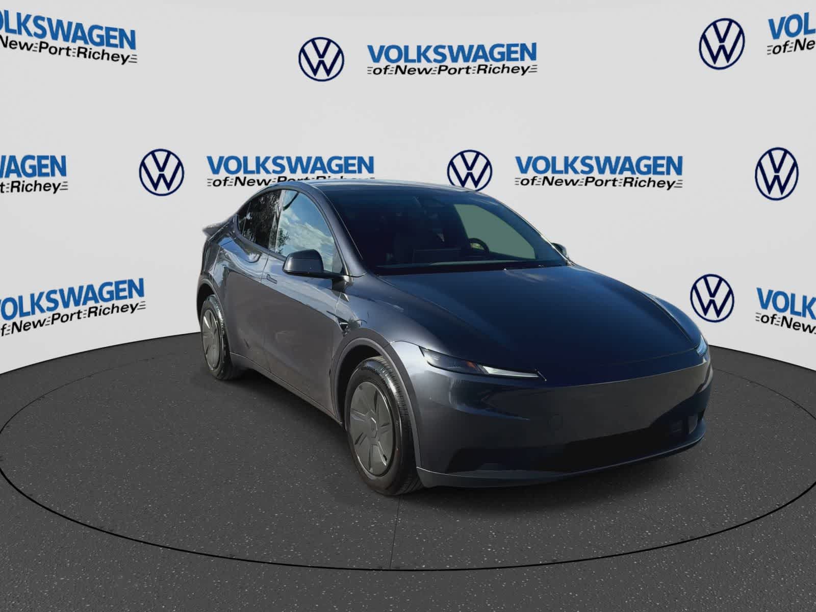 Used 2026 Tesla Model Y Standard with VIN 7SAYGDEE2TF672743 for sale in New Port Richey, FL
