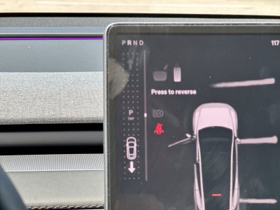 2026 Tesla Model Y AWD