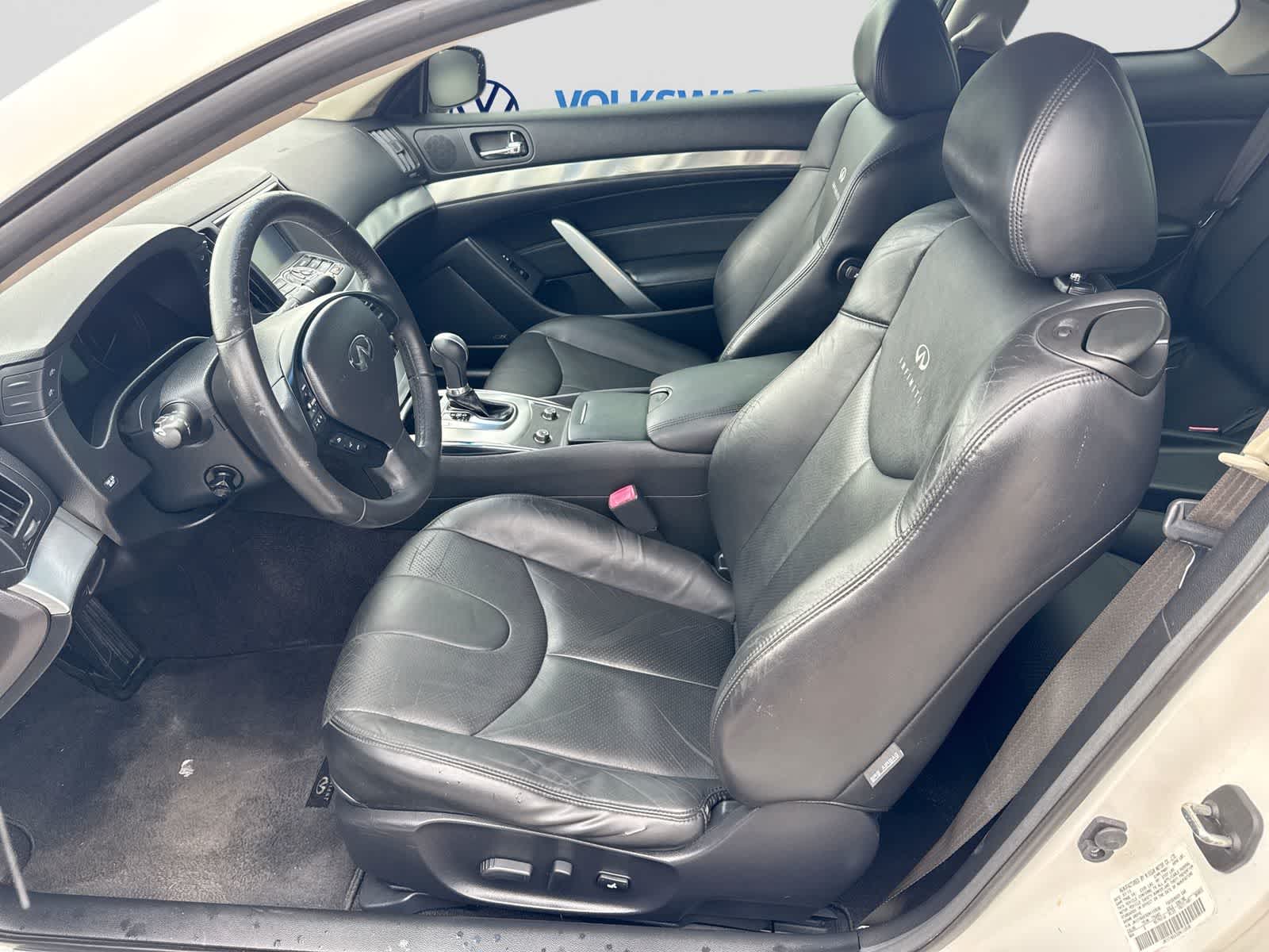 2014 INFINITI Q60 Coupe Journey