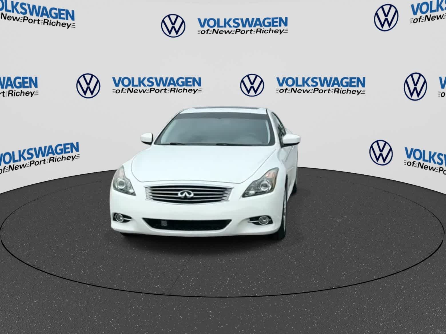 2014 INFINITI Q60 Coupe Journey