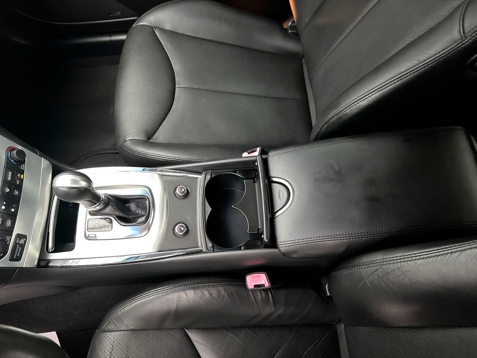 2014 INFINITI Q60 Coupe Journey