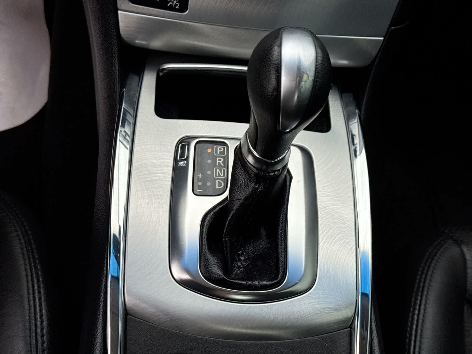 2014 INFINITI Q60 Coupe Journey