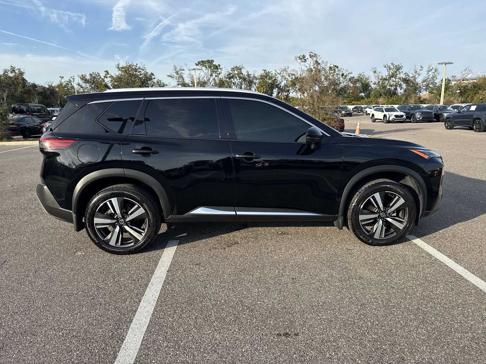 2021 Nissan Rogue SL