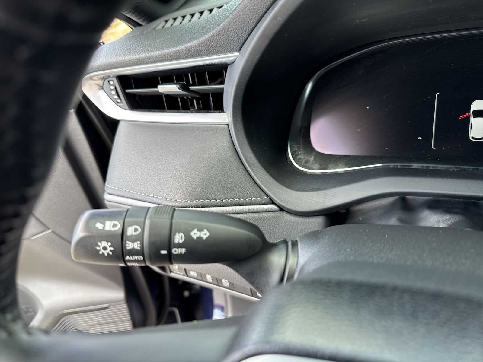 2024 Toyota Venza LE