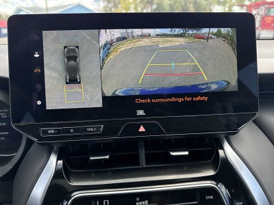 2024 Toyota Venza LE