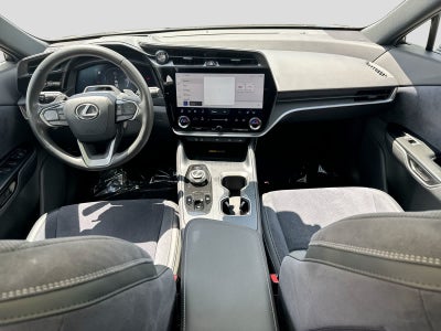 2023 Lexus RZ 450e Luxury