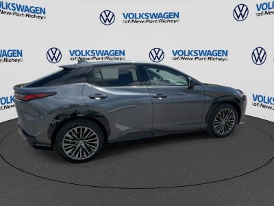 2023 Lexus RZ 450e Luxury