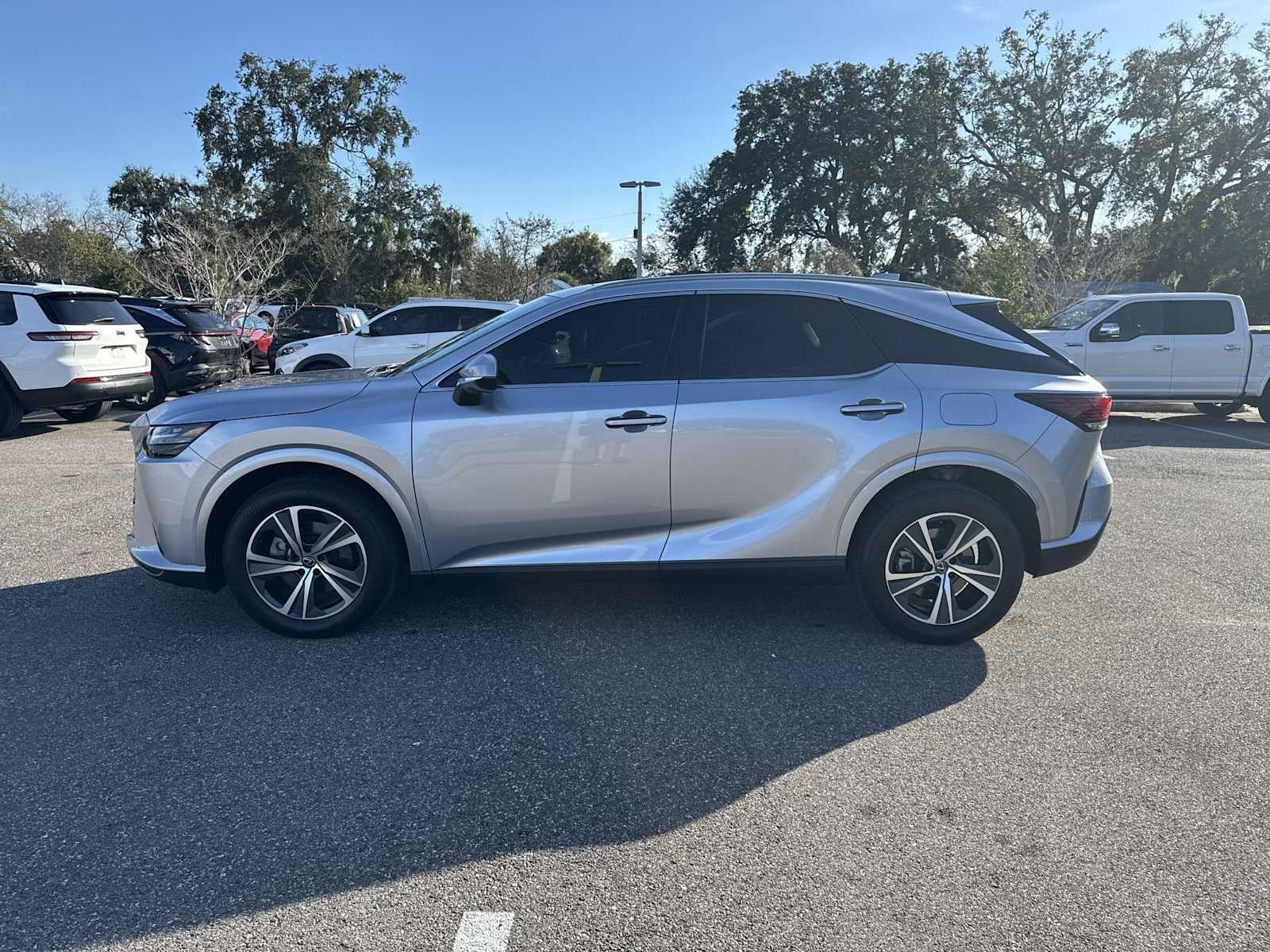 2025 Lexus RX Premium
