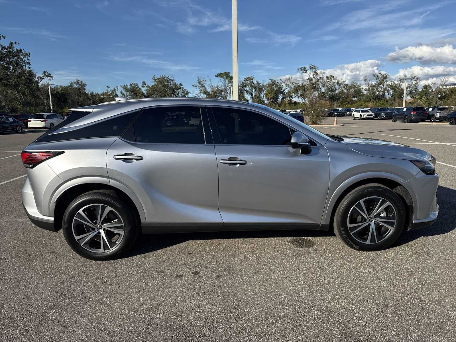 2025 Lexus RX Premium