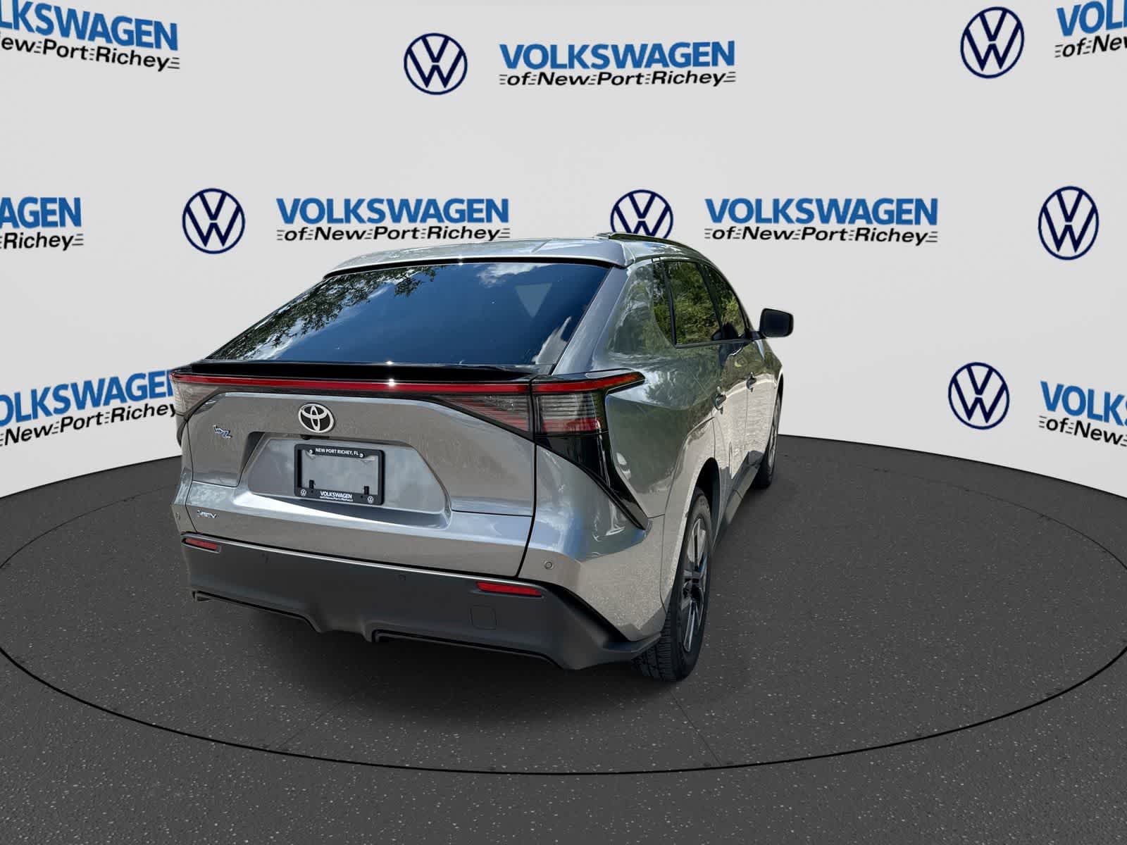 2026 Toyota bZ XLE Plus