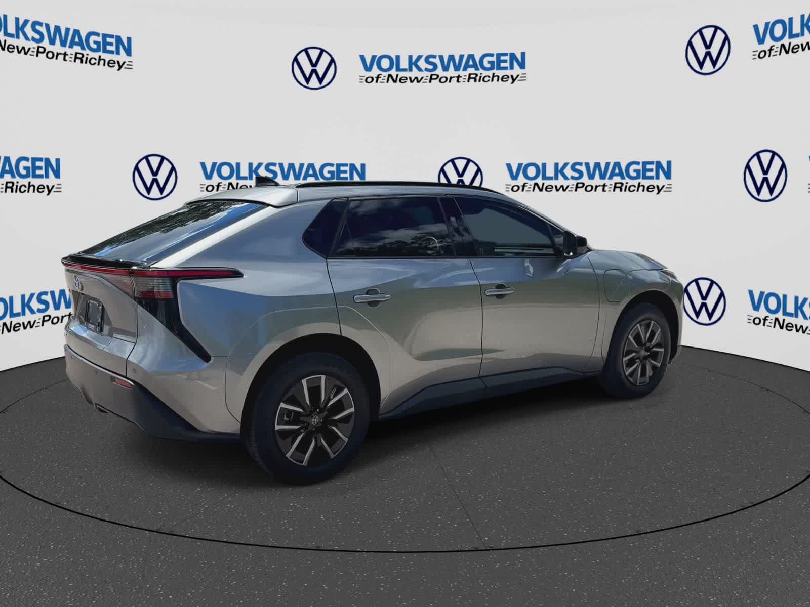 2026 Toyota bZ XLE Plus