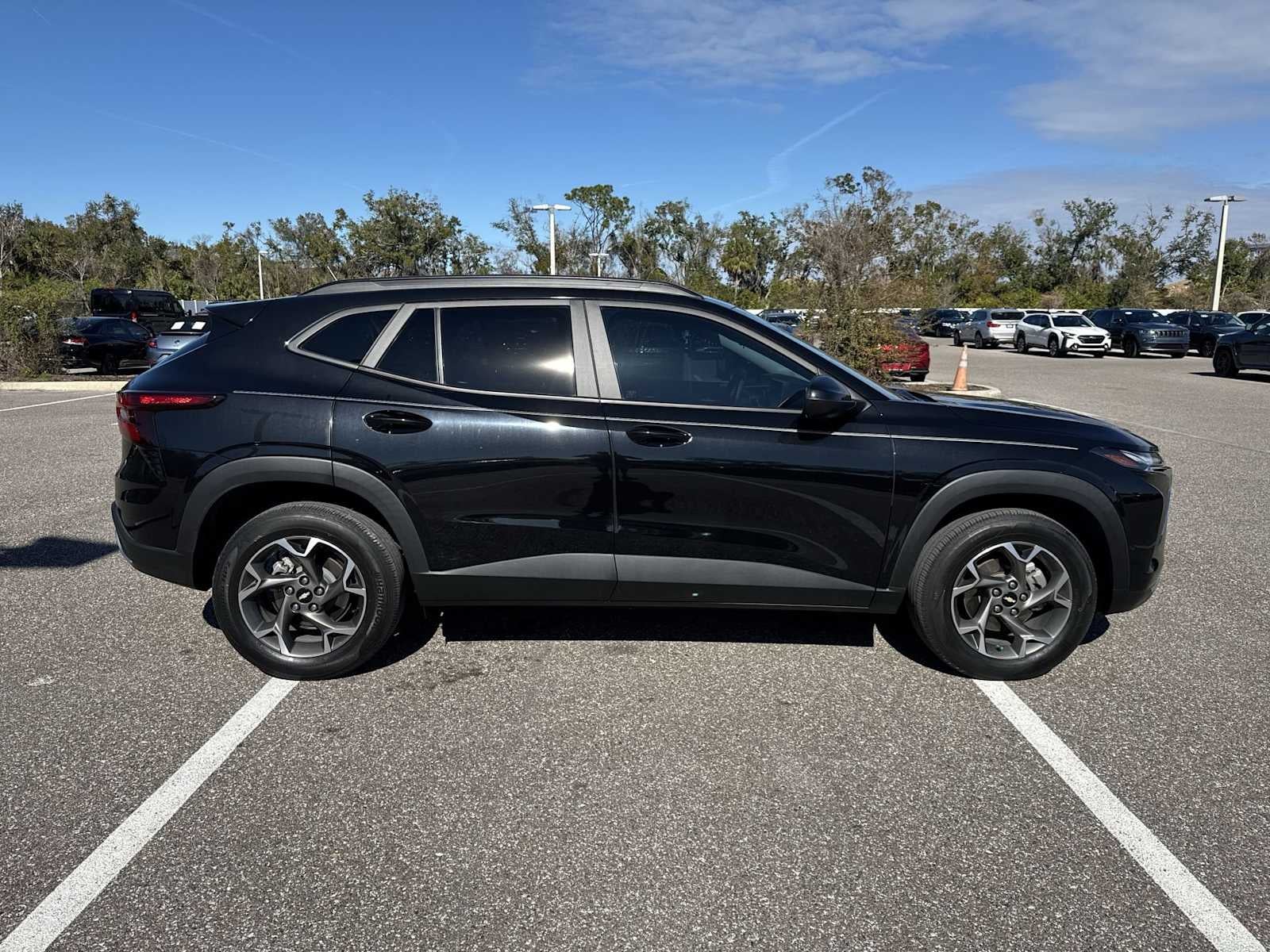 2024 Chevrolet Trax LT