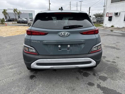 2022 Hyundai Kona SE
