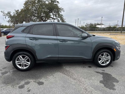 2022 Hyundai Kona SE