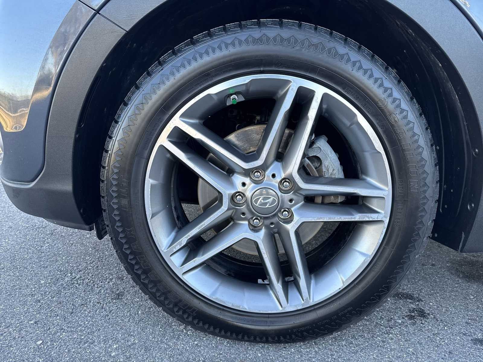 2017 Hyundai Santa Fe Limited Ultimate