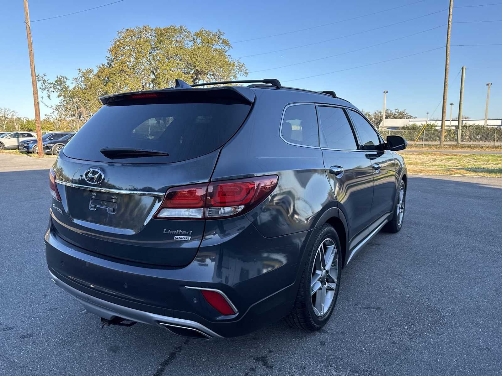 2017 Hyundai Santa Fe Limited Ultimate