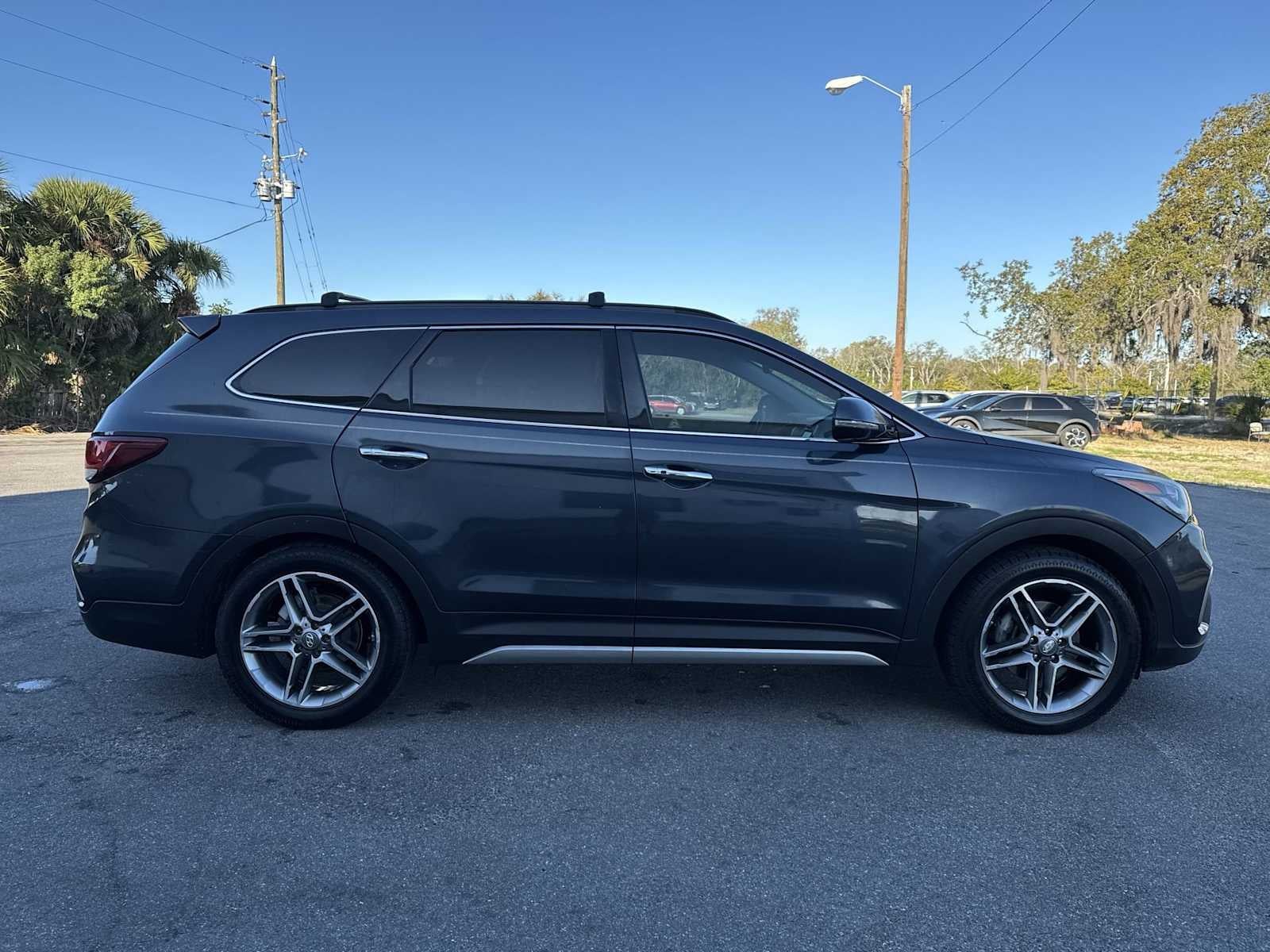 2017 Hyundai Santa Fe Limited Ultimate