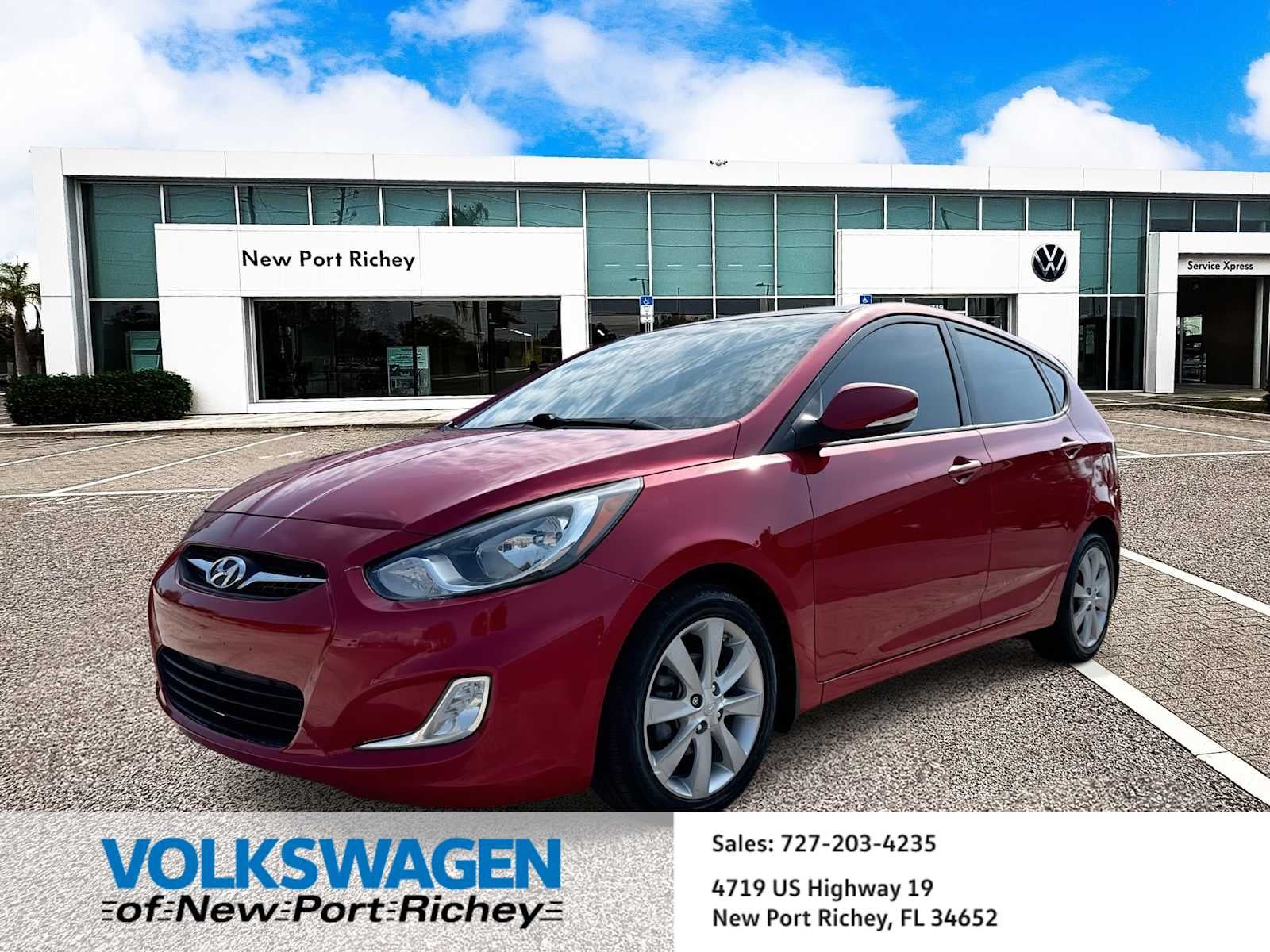 2013 Hyundai Accent 5-Door SE