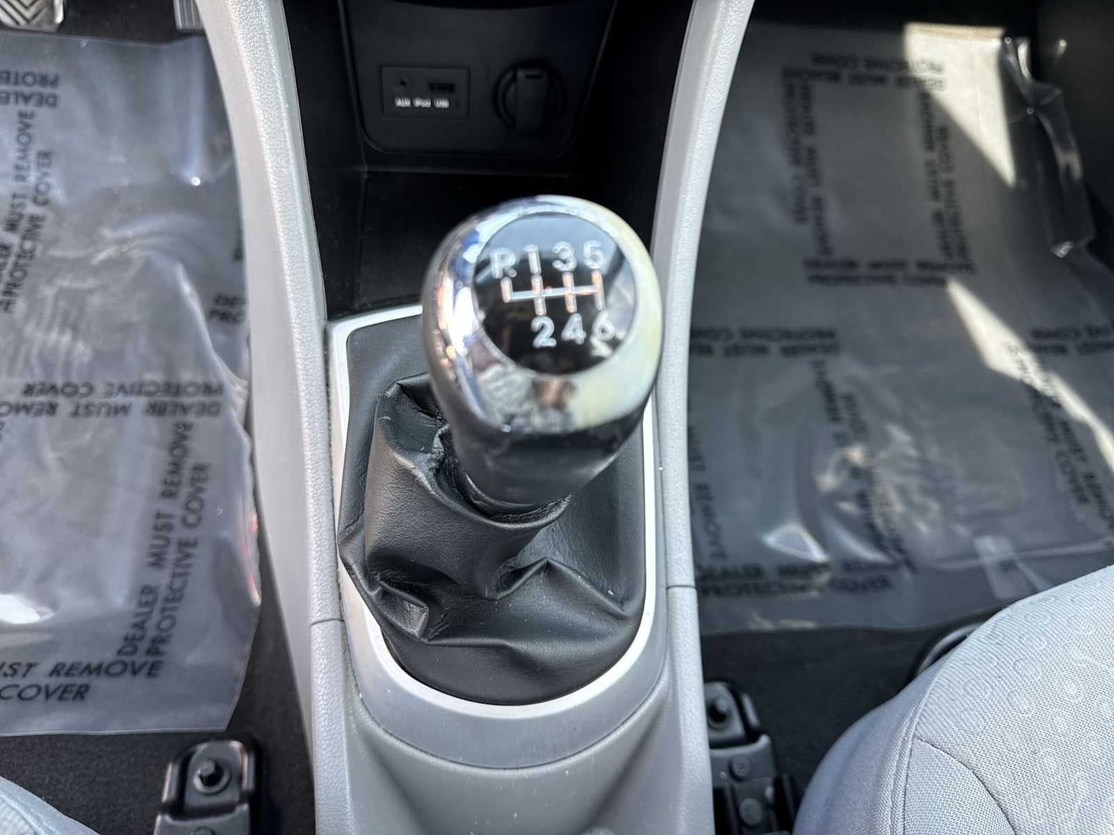 2013 Hyundai Accent 5-Door SE