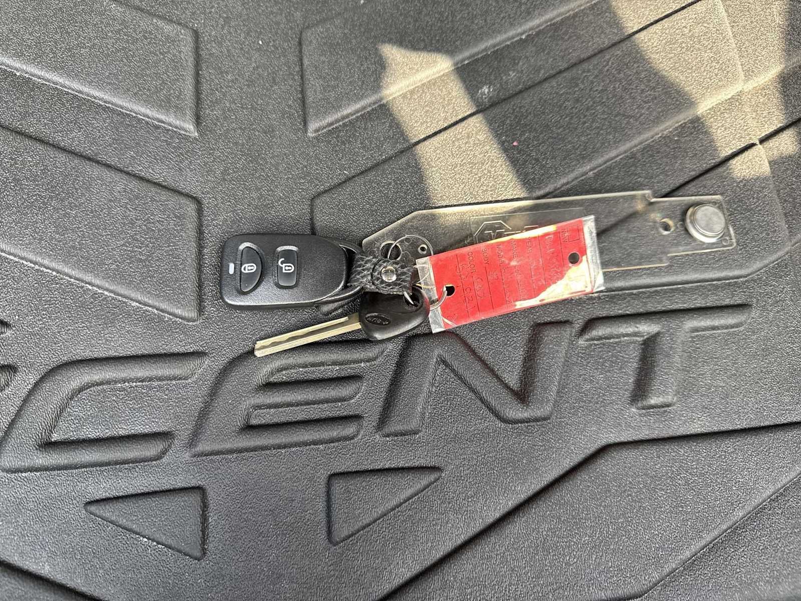 2013 Hyundai Accent 5-Door SE