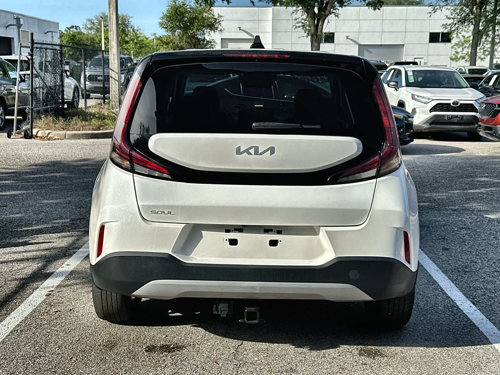 2024 Kia Soul LX