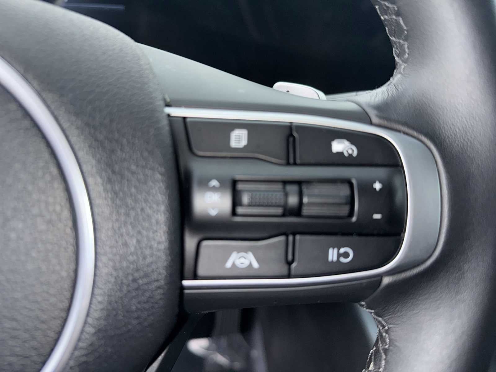 2024 Kia Sportage Hybrid EX