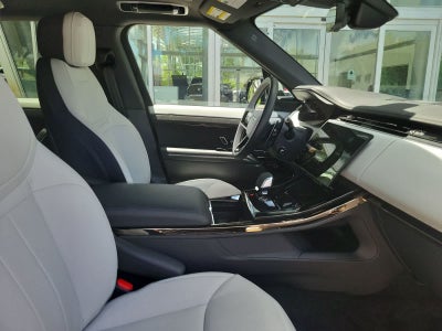 2025 Land Rover Range Rover Sport Dynamic SE