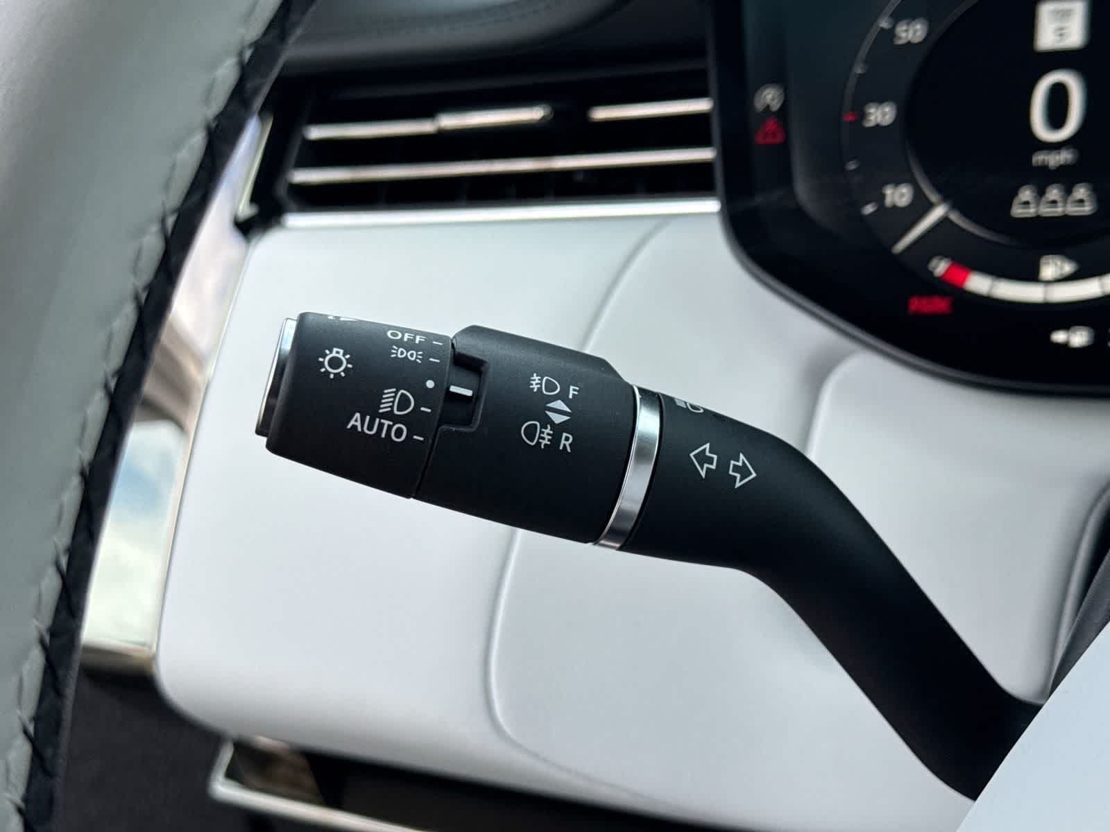 2025 Land Rover Range Rover Sport Dynamic SE