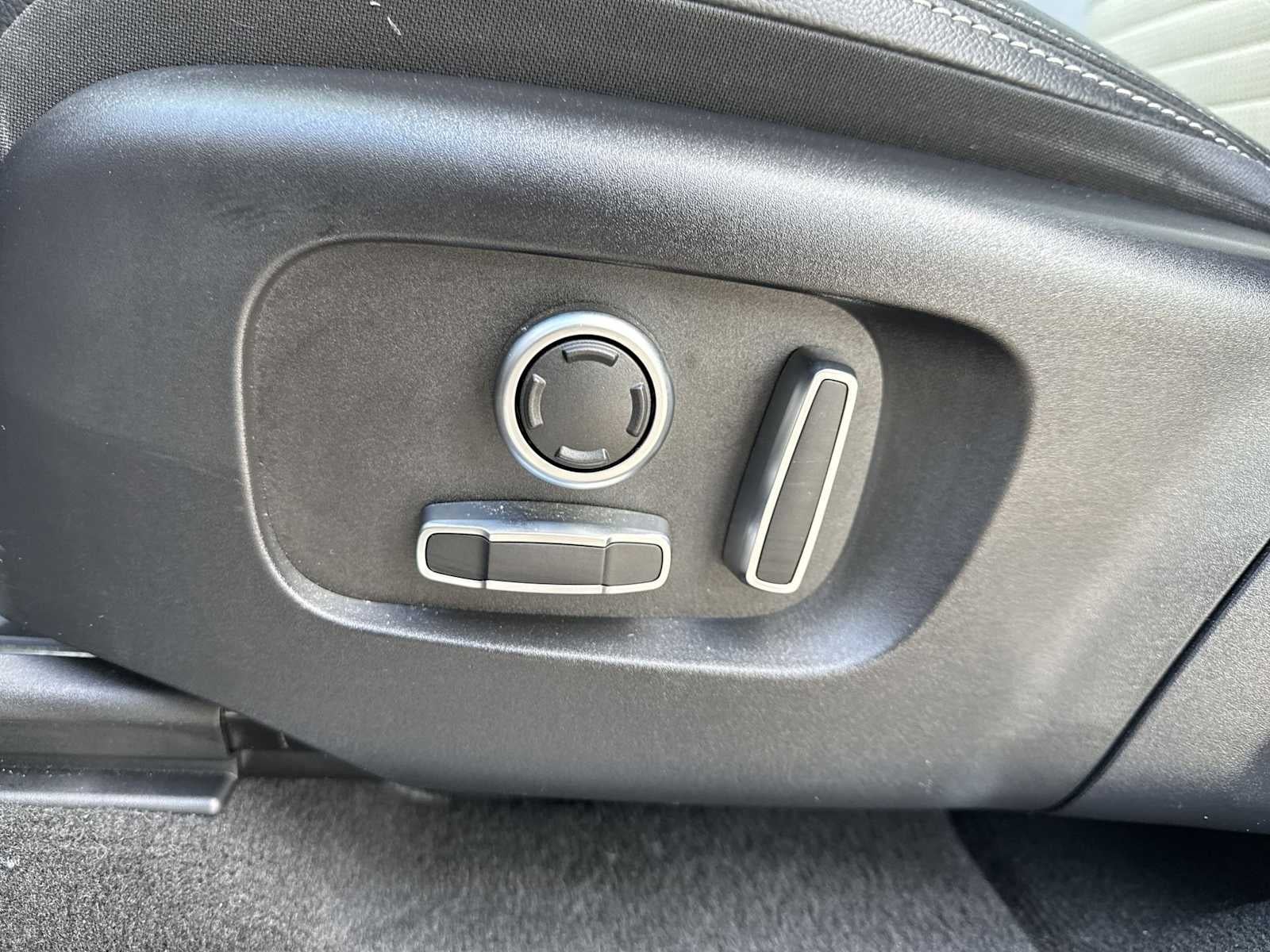 2022 Land Rover Discovery Sport S R-Dynamic