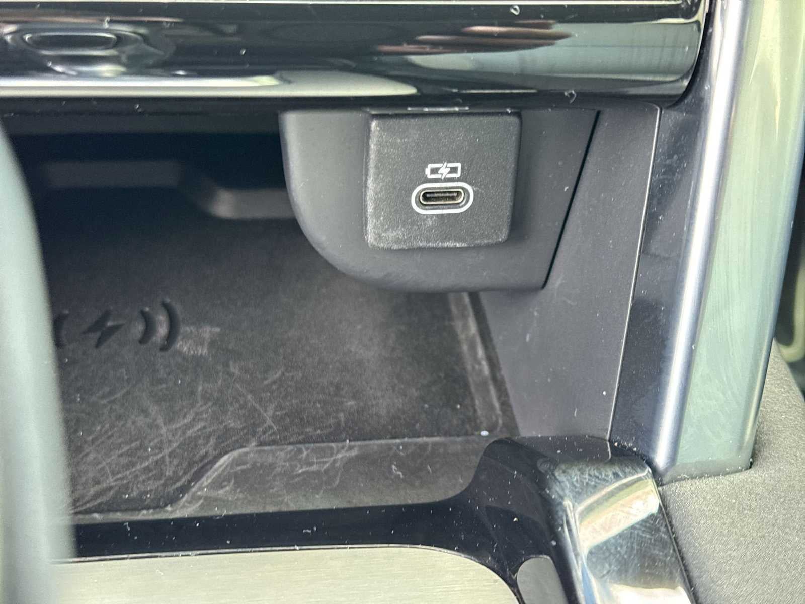 2022 Land Rover Discovery Sport S R-Dynamic