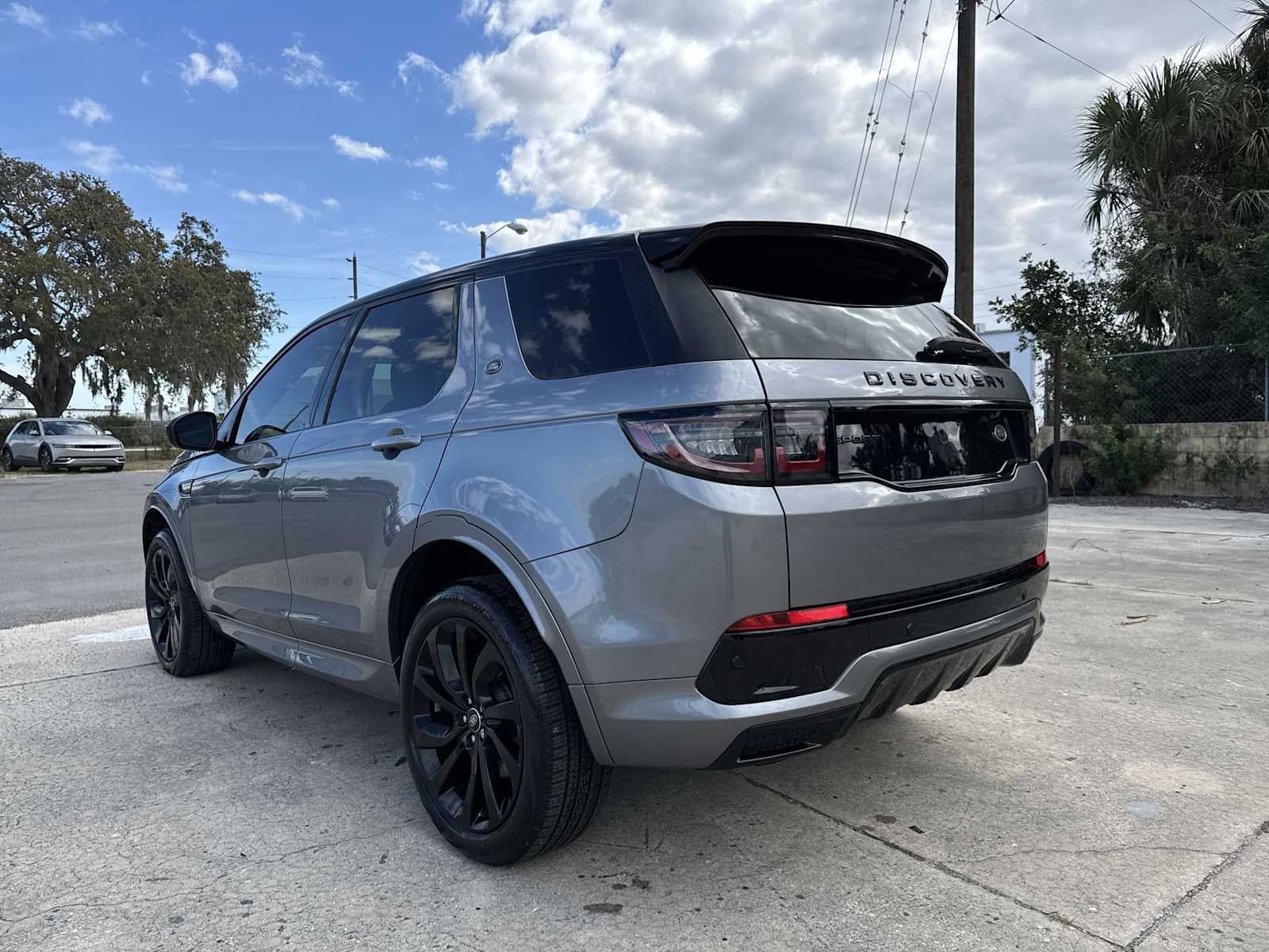 2022 Land Rover Discovery Sport S R-Dynamic