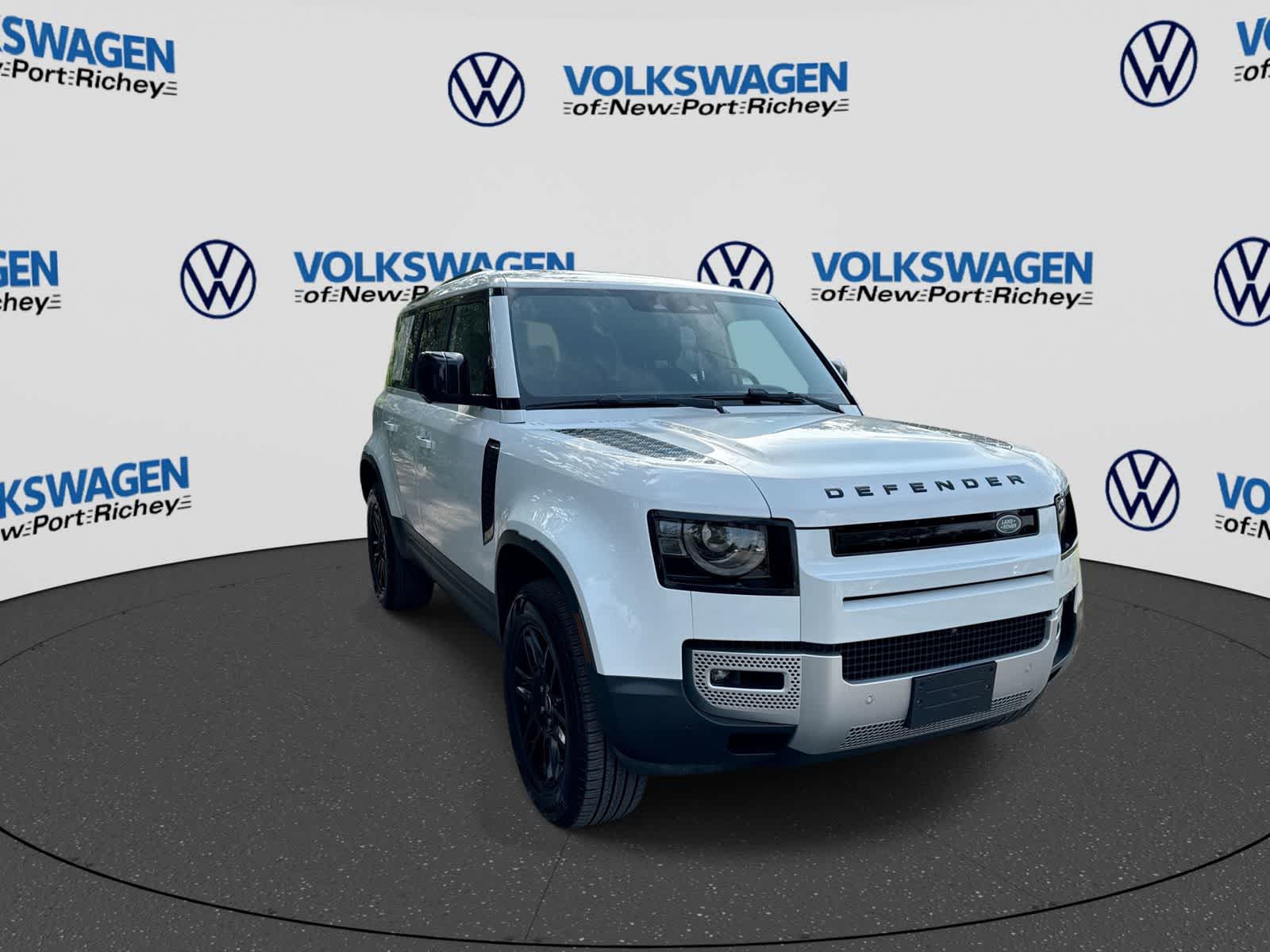 2025 Land Rover Defender S