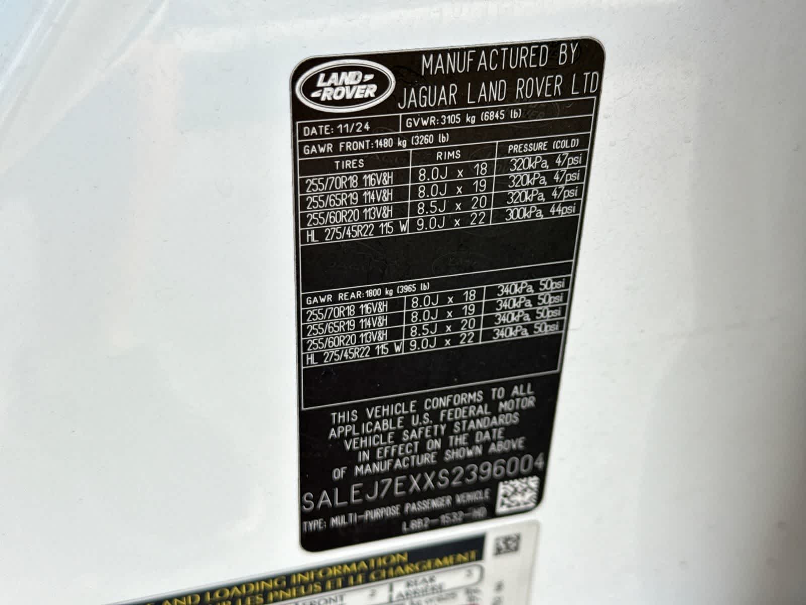 2025 Land Rover Defender S