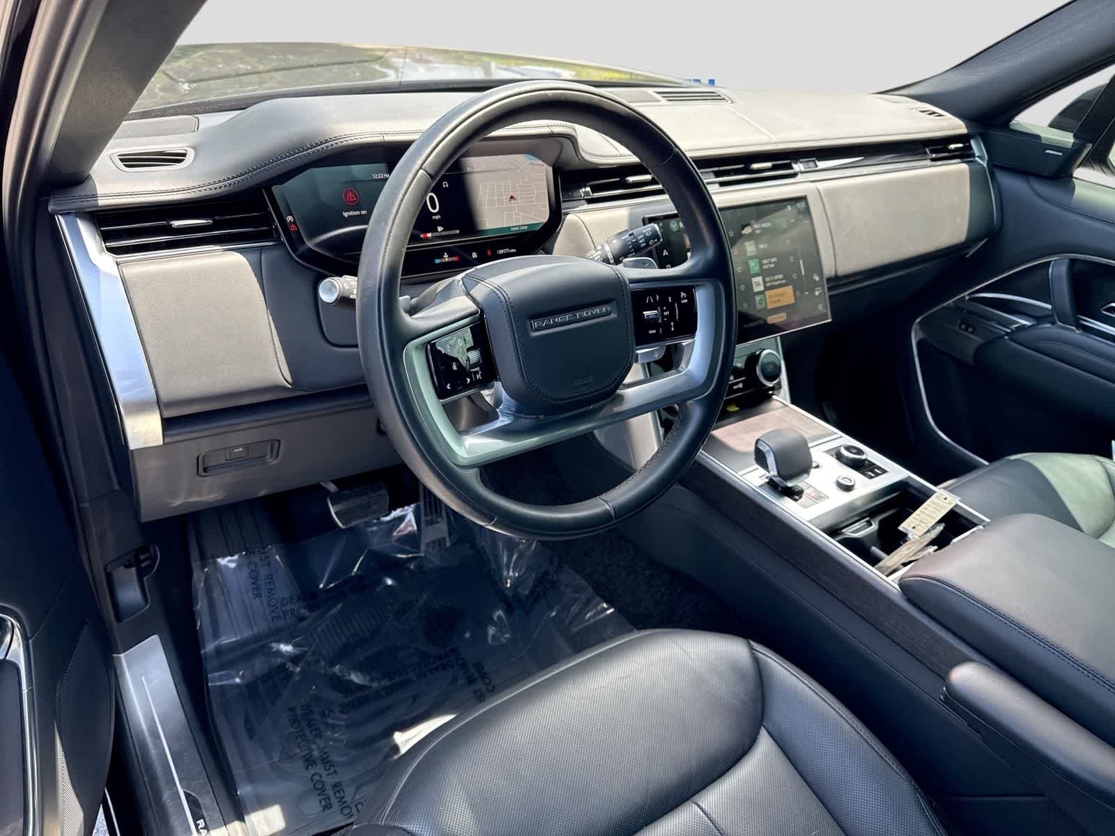 2023 Land Rover Range Rover SE
