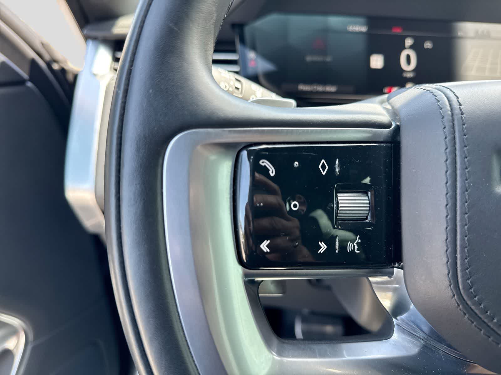 2023 Land Rover Range Rover SE