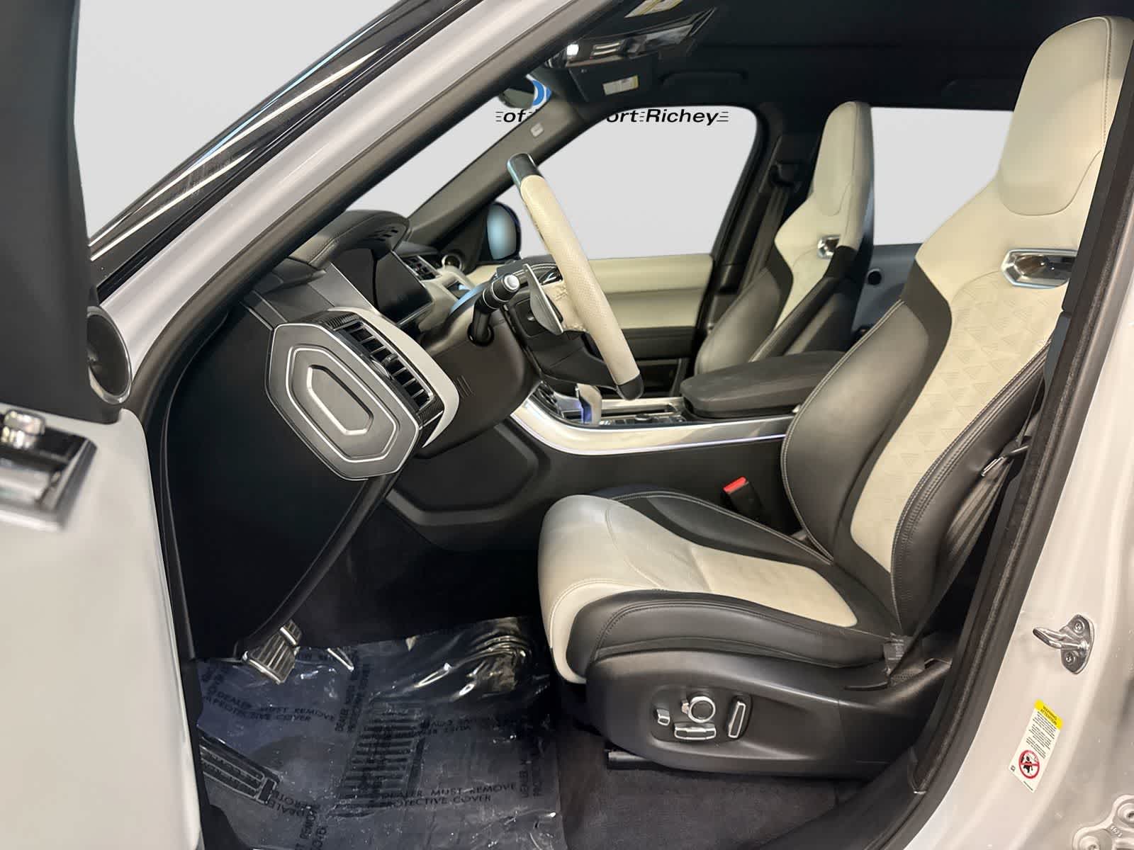 2022 Land Rover Range Rover Sport SVR