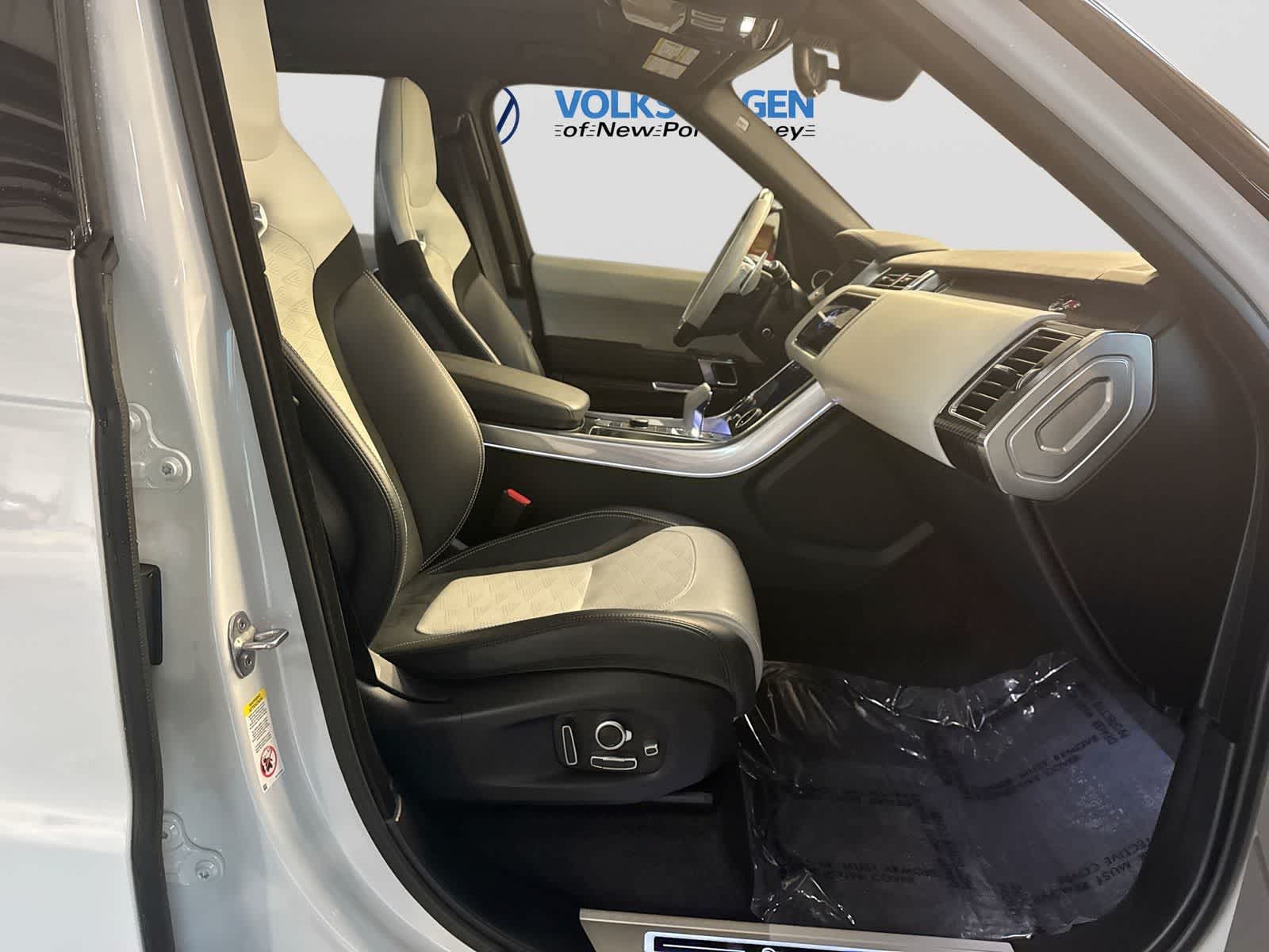 2022 Land Rover Range Rover Sport SVR