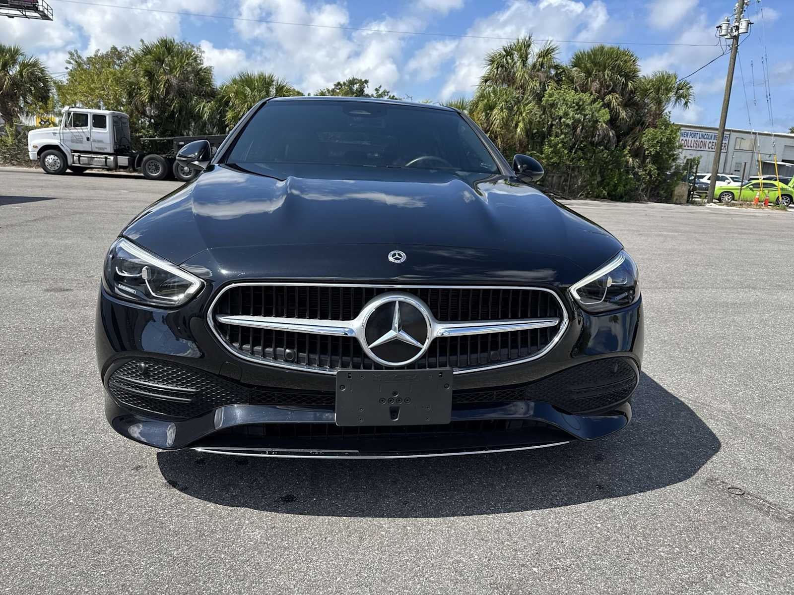 2025 Mercedes-Benz C 300 C 300