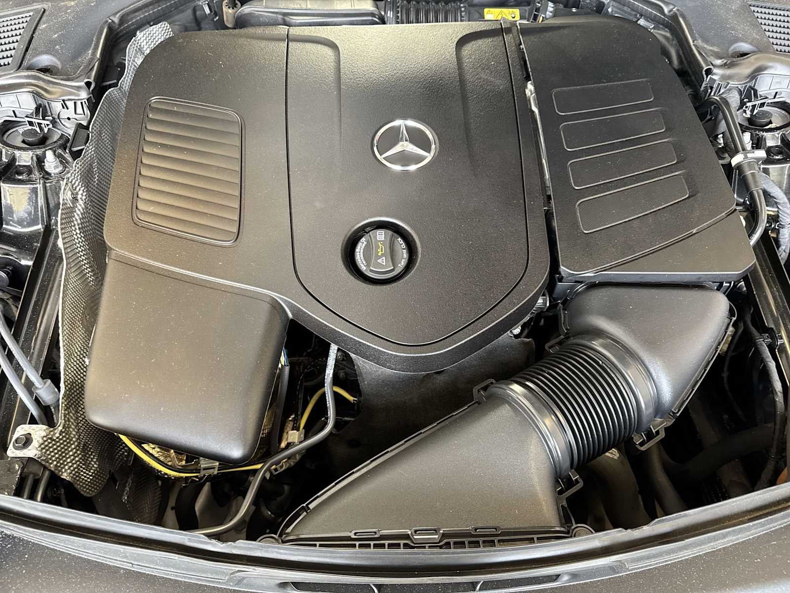 2025 Mercedes-Benz C 300 C 300